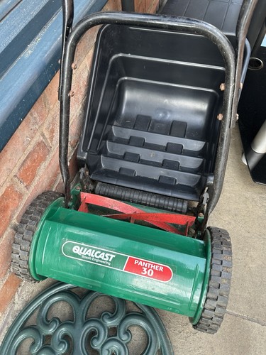 Lawnmower hand push qualcast - push,