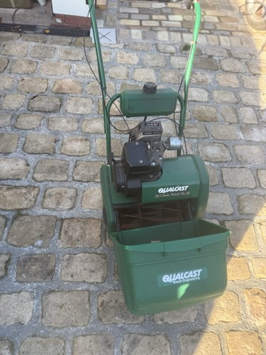 Qualcast classic petrol - petrol, 35s
