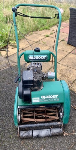 Qualcast classic petrol 35s - petrol,