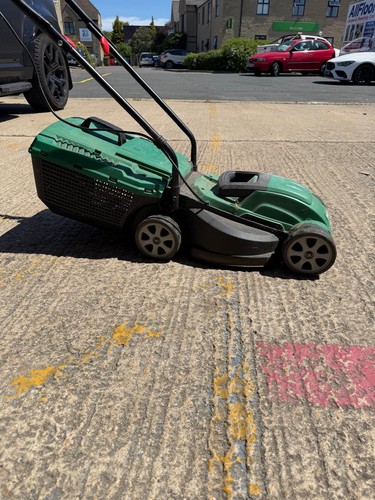 Qualcast lawn mower rm32 - mower,